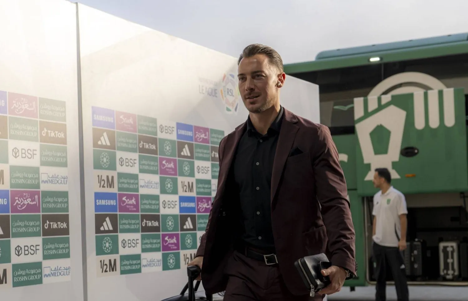 ماتياس يايسله أبدى رغبته بالبقاء في السعودية (النادي الأهلي) 