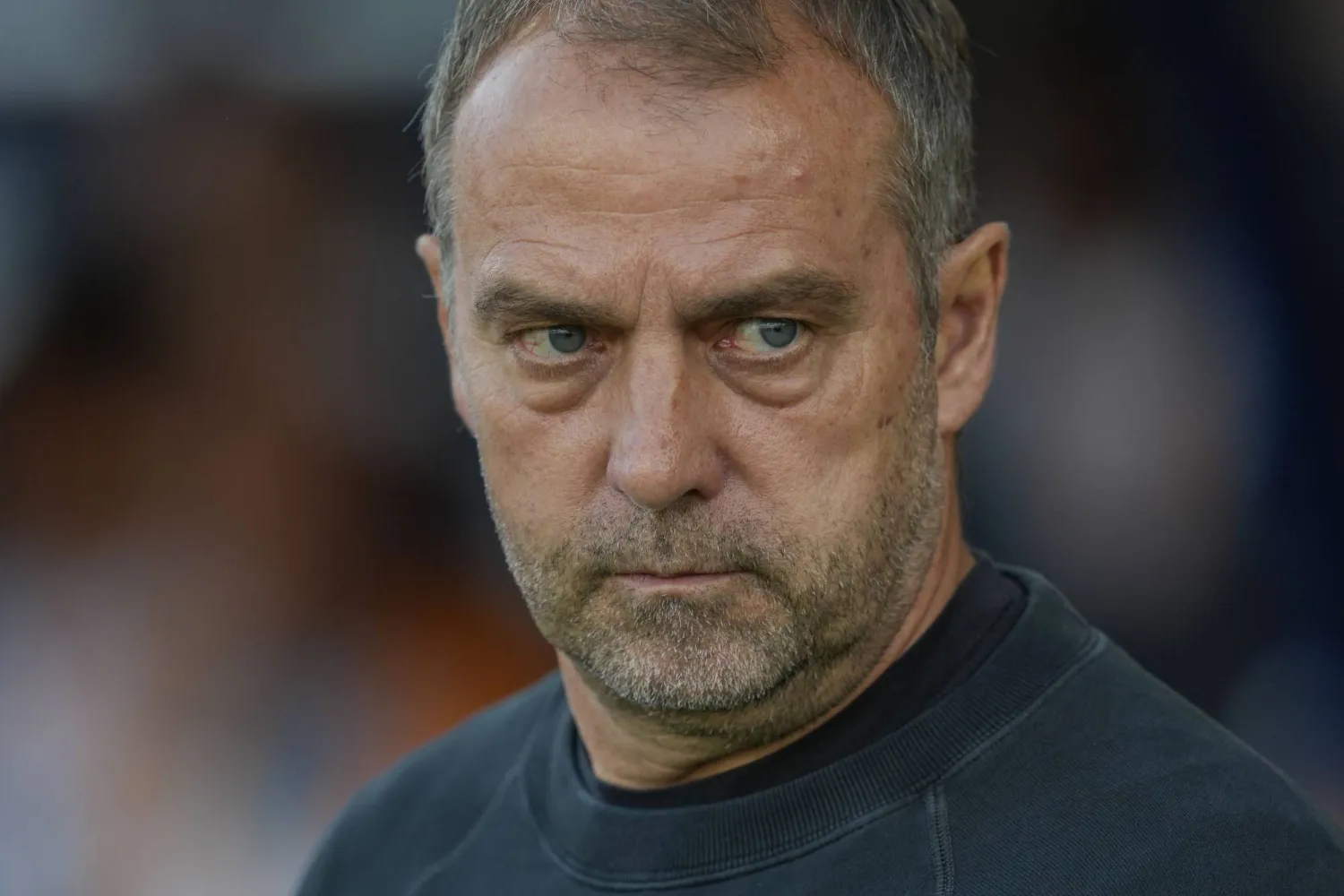 الألماني هانزي فليك المدير الفني لفريق برشلونة الإسباني (إ.ب.أ) 