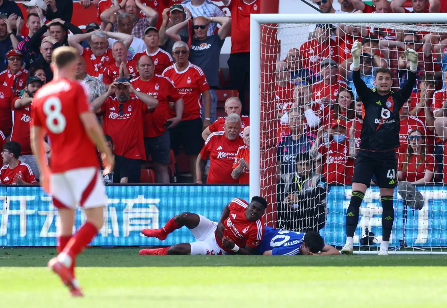 تايو أونيي (رويترز)