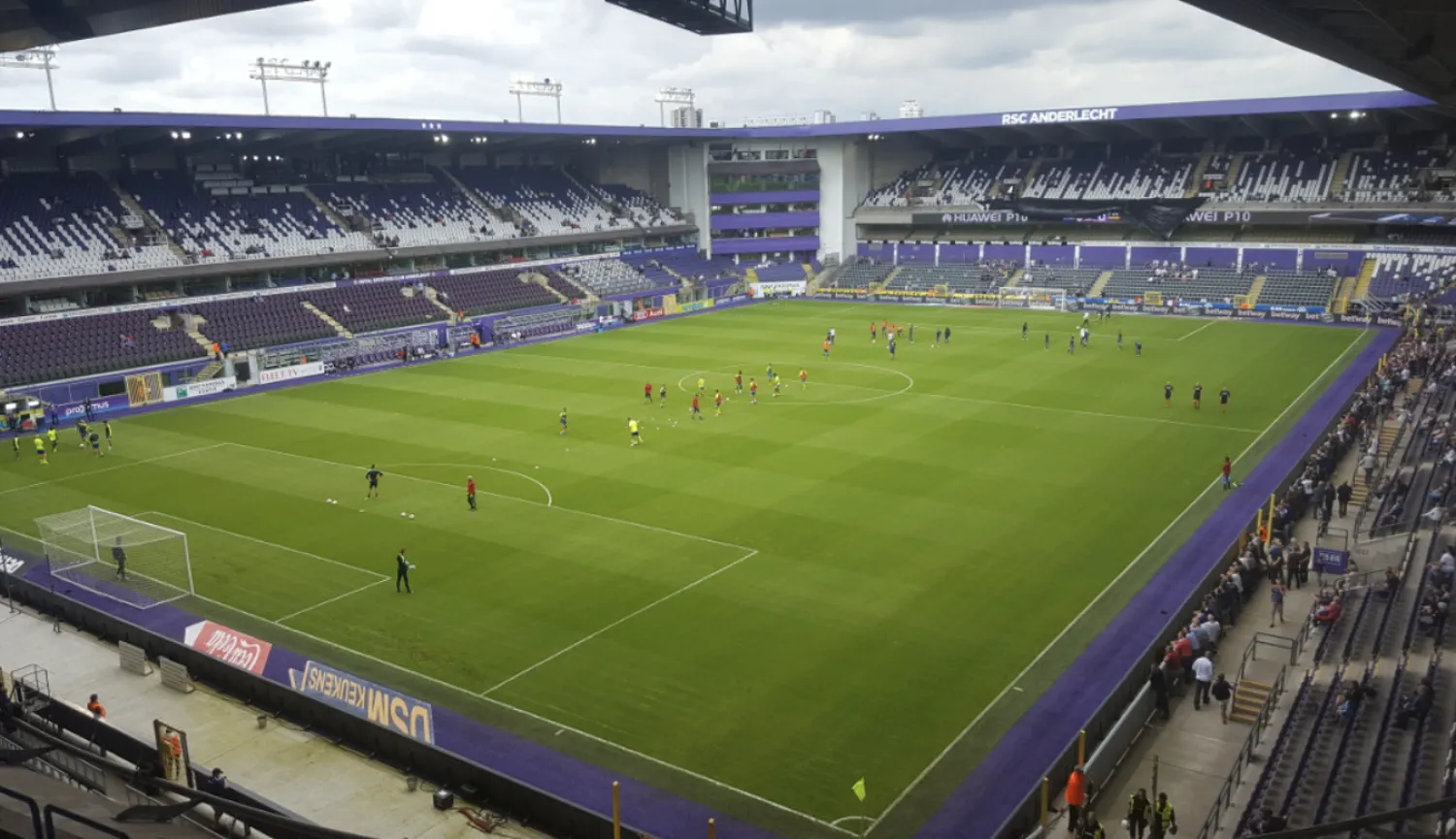 بلجيكا تتنصت على جناح «لـهواوي» في إطار تحقيقات فساد حول البرلمان الأوروبي