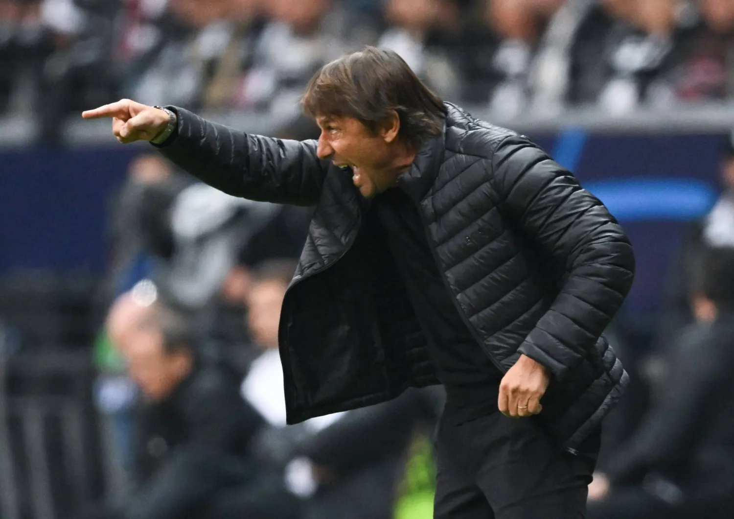 أنطونيو كونتي مدرب نابولي (د.ب.أ)