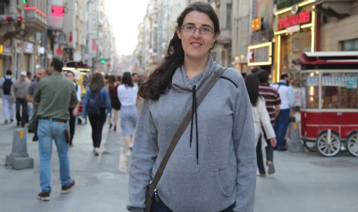 Elizabeth Tsurkov in Istanbul, Türkiye in 2017 (AFP)