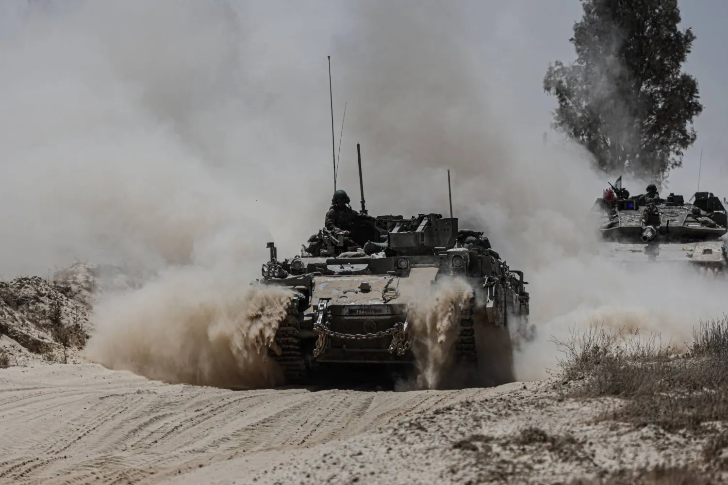 جانب من العمليات العسكرية الإسرائيلية على قطاع غزة (د.ب.أ)