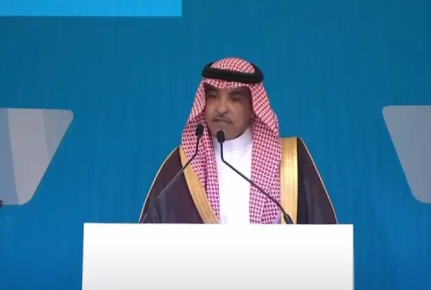 سلمان الدوسري وزير الإعلام السعودي يتحدث خلال المؤتمر الصحافي في الرياض الاثنين (الشرق الأوسط)