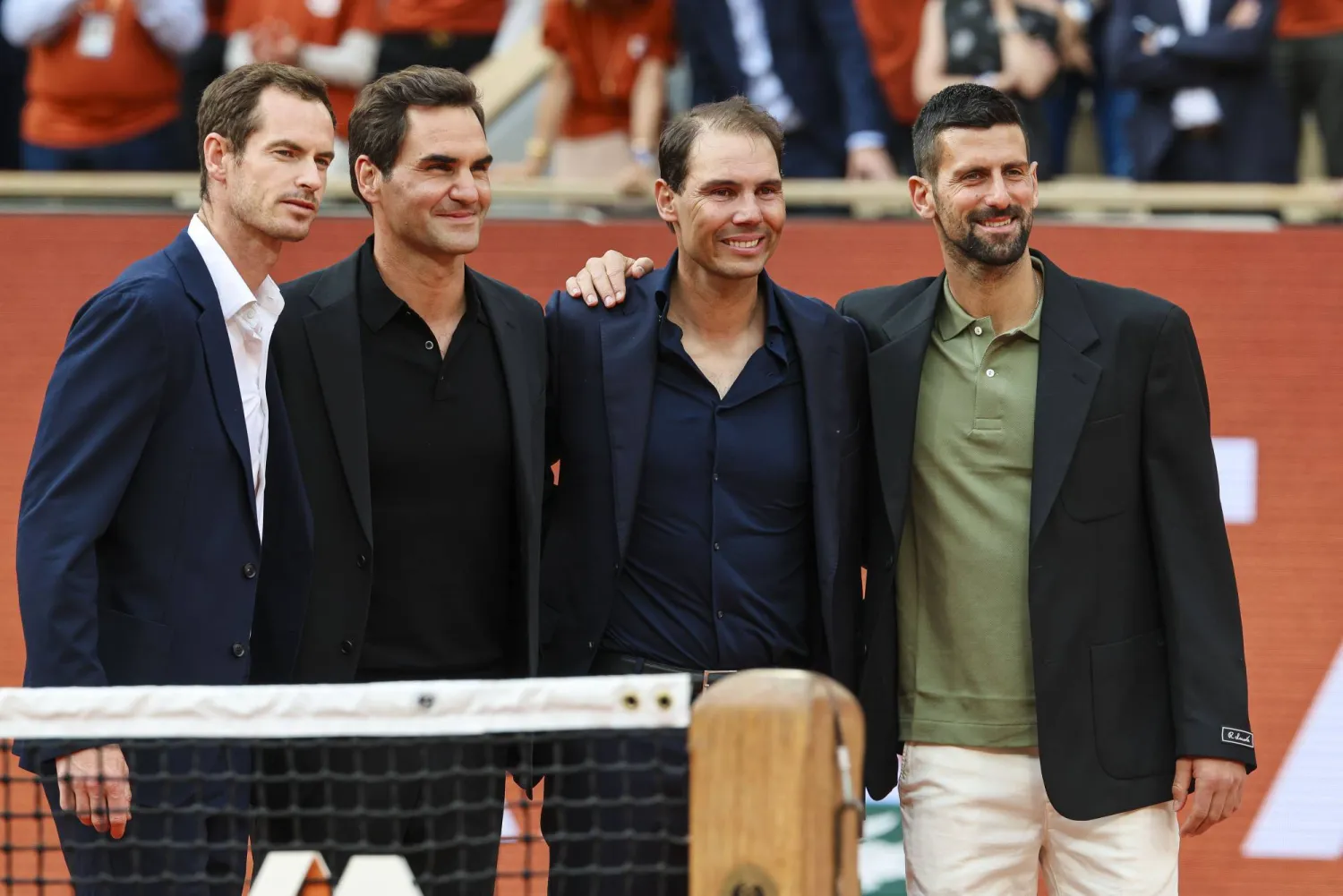 ديوكوفيتش وفيدرر وموراي يكرمون رافائيل نادال في باريس (د.ب.أ)