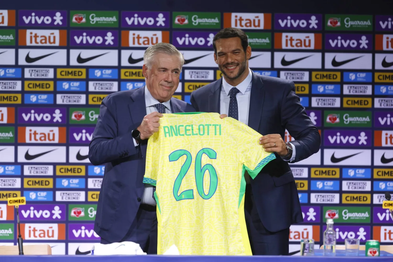 كارلو أنشيلوتي يستهل مهمته في تدريب البرازيل (إ.ب.أ) 