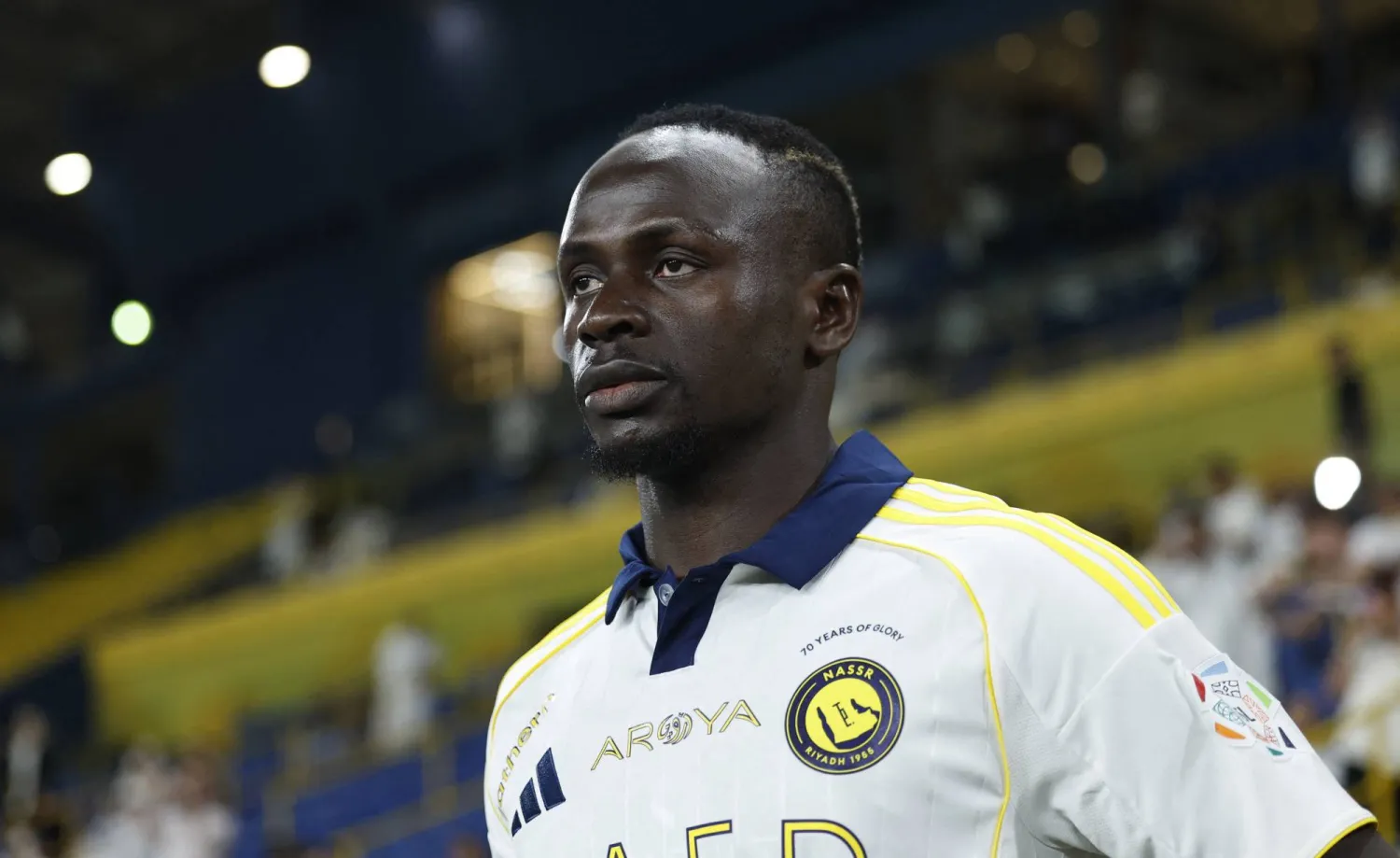 ساديو ماني نجم النصر وقائد منتخب السنغال (رويترز)