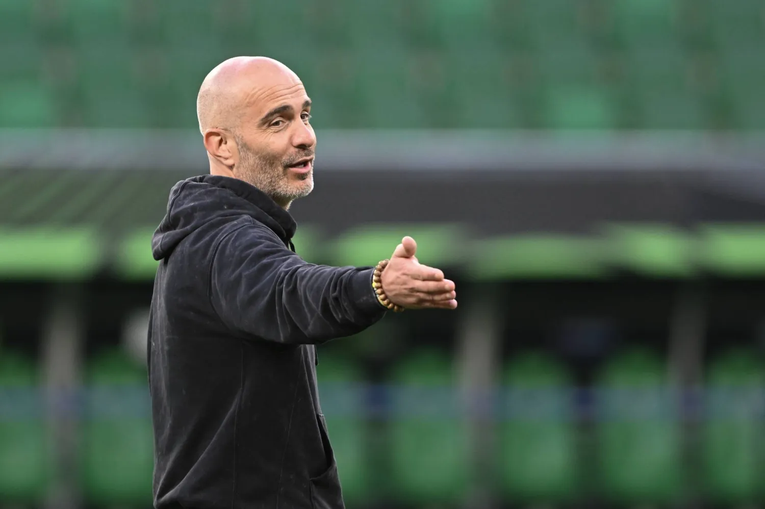 إنزو ماريسكا مدرب تشيلسي (إ.ب.أ)