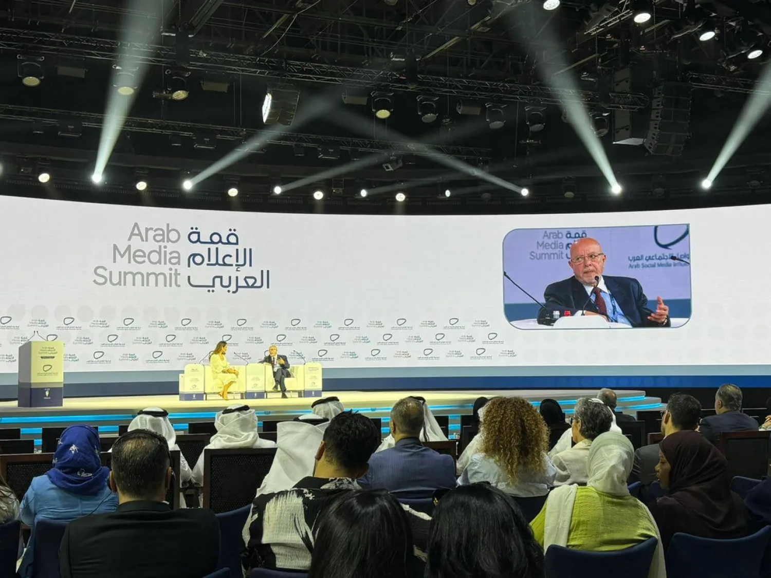 وزير الاقتصاد السوري يتحدث في قمة الإعلام العربي في دبي (الشرق الأوسط)