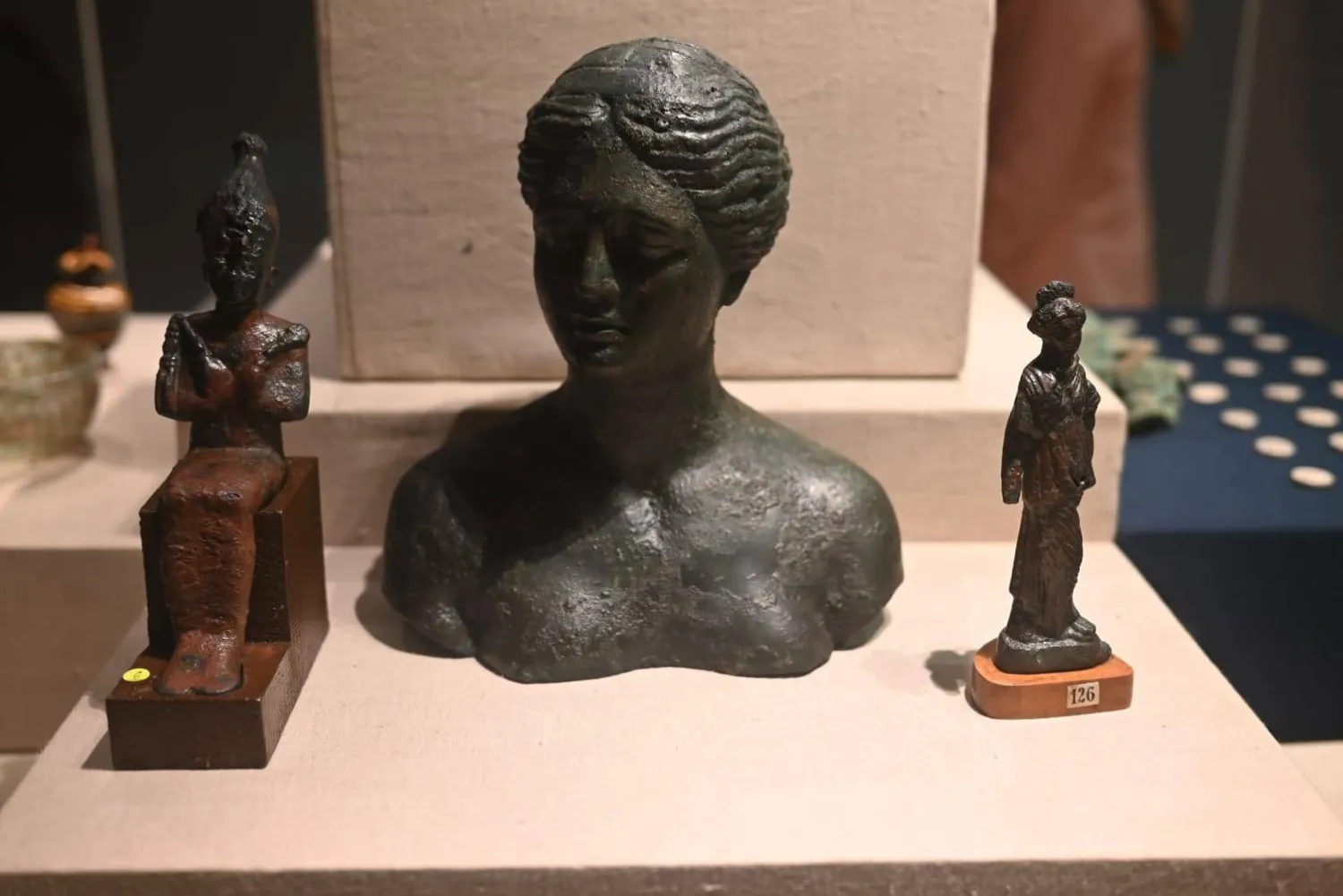 جانب من القطع الأثرية بالمعرض (متحف الحضارة المصرية)