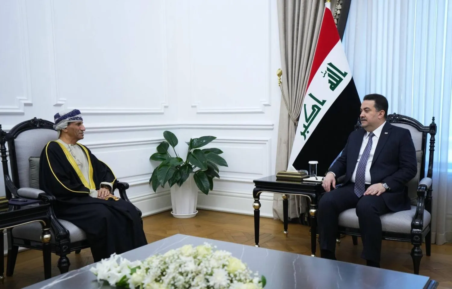 السوداني مجتمعاً مع الحساني في لقاء سابق (رئاسة الوزراء)