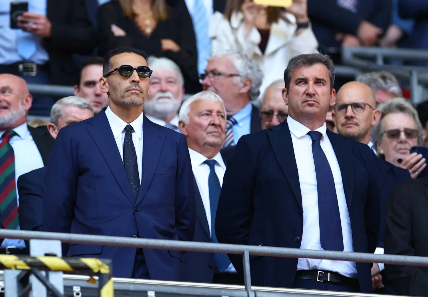 خلدون المبارك خلال حضوره مباراة السيتي وكريستال بالاس (رويترز)