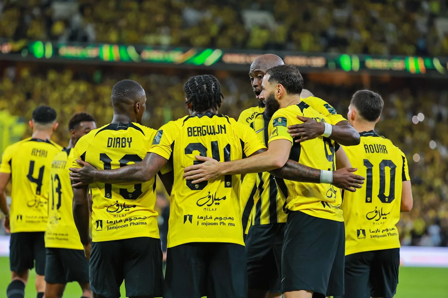 هذا الإنجاز منح العميد أسبقية تاريخية كأكثر نادٍ سعودي جمعاً بين لقب الدوري والكأس في موسم واحد (تصوير: محمد المانع) 