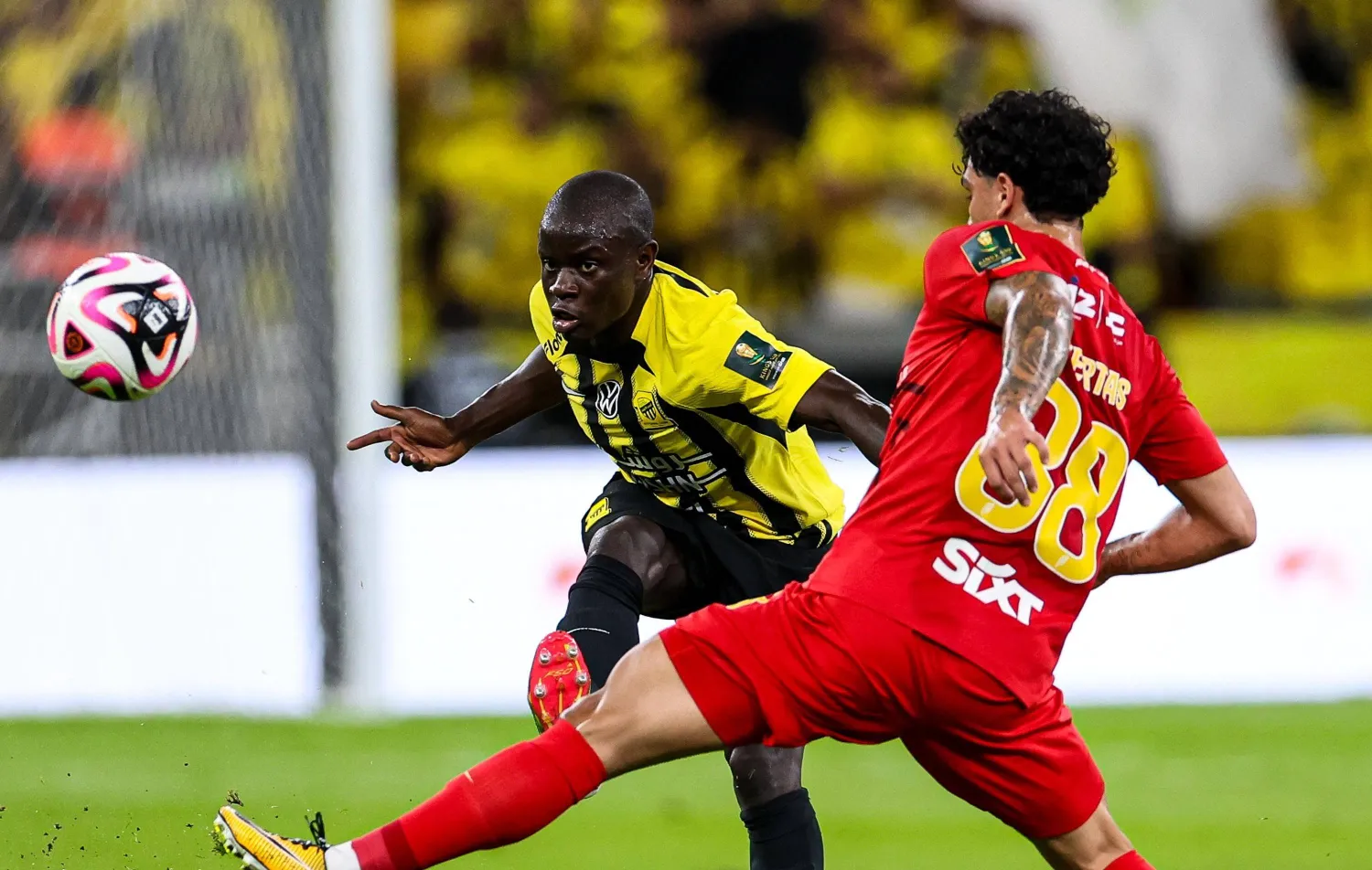 كانتي أشاد بالجميع في تحقيق منجزات هذا الموسم (نادي الاتحاد) 