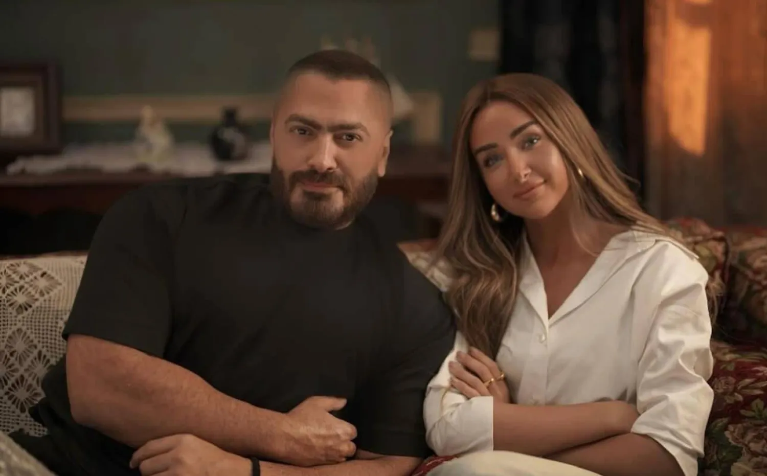 تامر حسني وهنا الزاهد في كواليس الفيلم (حساب هنا الزاهد على «فيسبوك»)