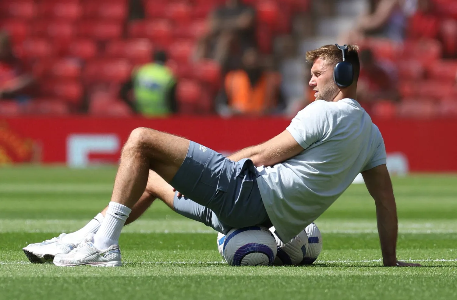 نيكلاس فولكروغ مهاجم وست هام يونايتد العائد للماكينات (رويترز)