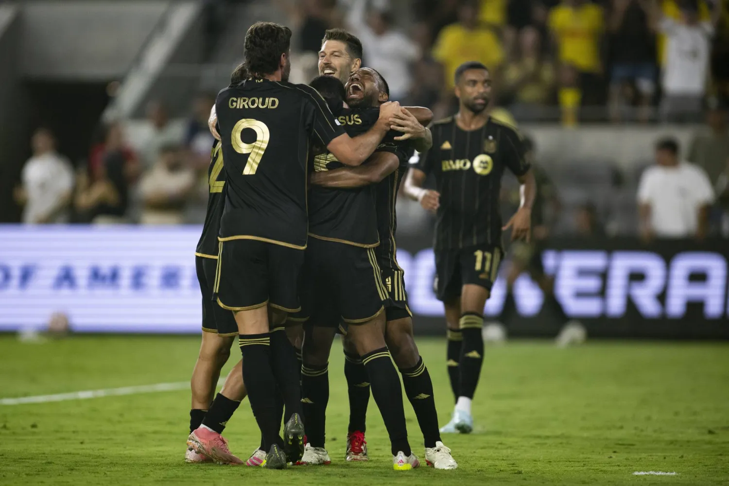 سجَّل بوانغا هدف الفوز في الدقيقة 115 بعد الاحتكام إلى شوطين إضافيَّين (أ.ب)