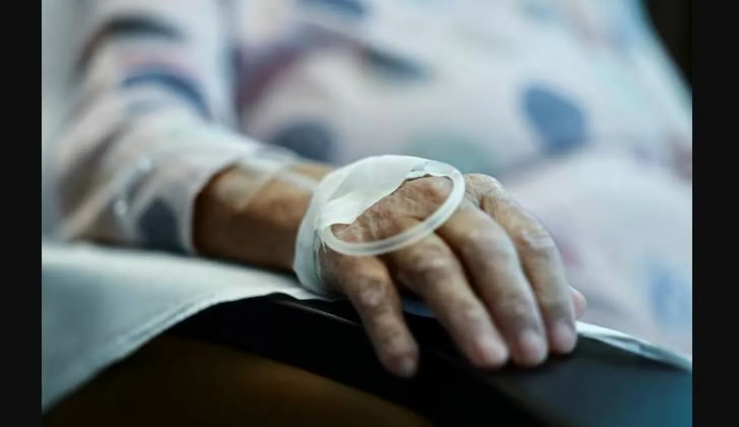 انخفاض مستوى الصفائح الدموية يعرّض مرضى السرطان لخطر الإصابة بنزيف داخلي شديد أو ربما مميت (أرشيفية-رويترز)