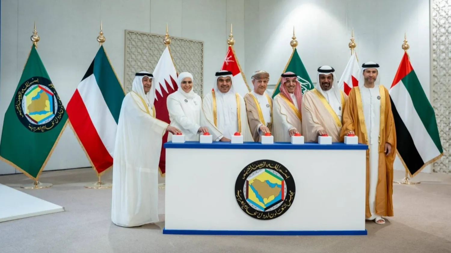 خلال حفل تدشين الحملة الإعلامية للسوق الخليجية المشتركة (الأمانة العامة لمجلس التعاون لدول الخليج العربية) 