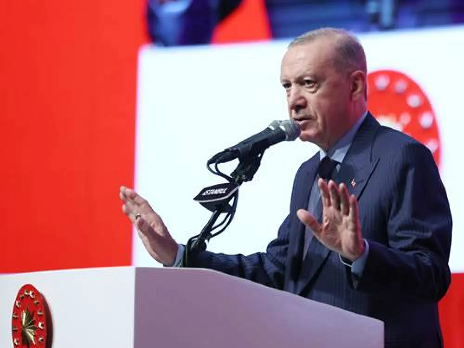 يدفع إردوغان بتعديل الدستور ولا يستبعد الترشح لرئاسة تركيا مجدداً (الرئاسة التركية)