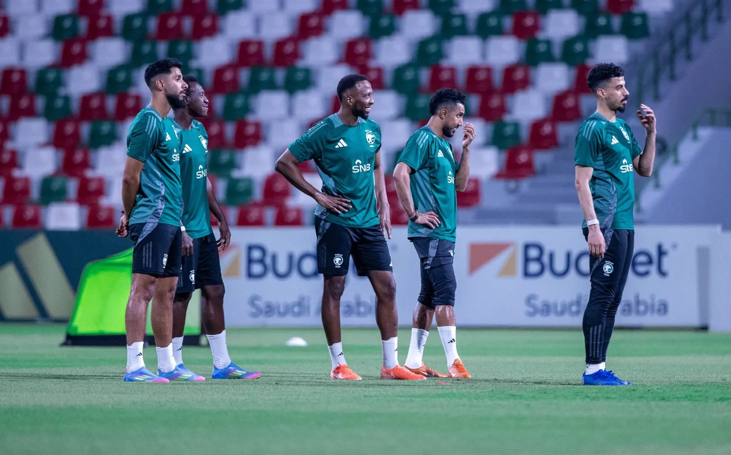 شهدت الحصة غياب عدد من اللاعبين بداعي الإصابة (تصوير: عيسى الدبيسي) 