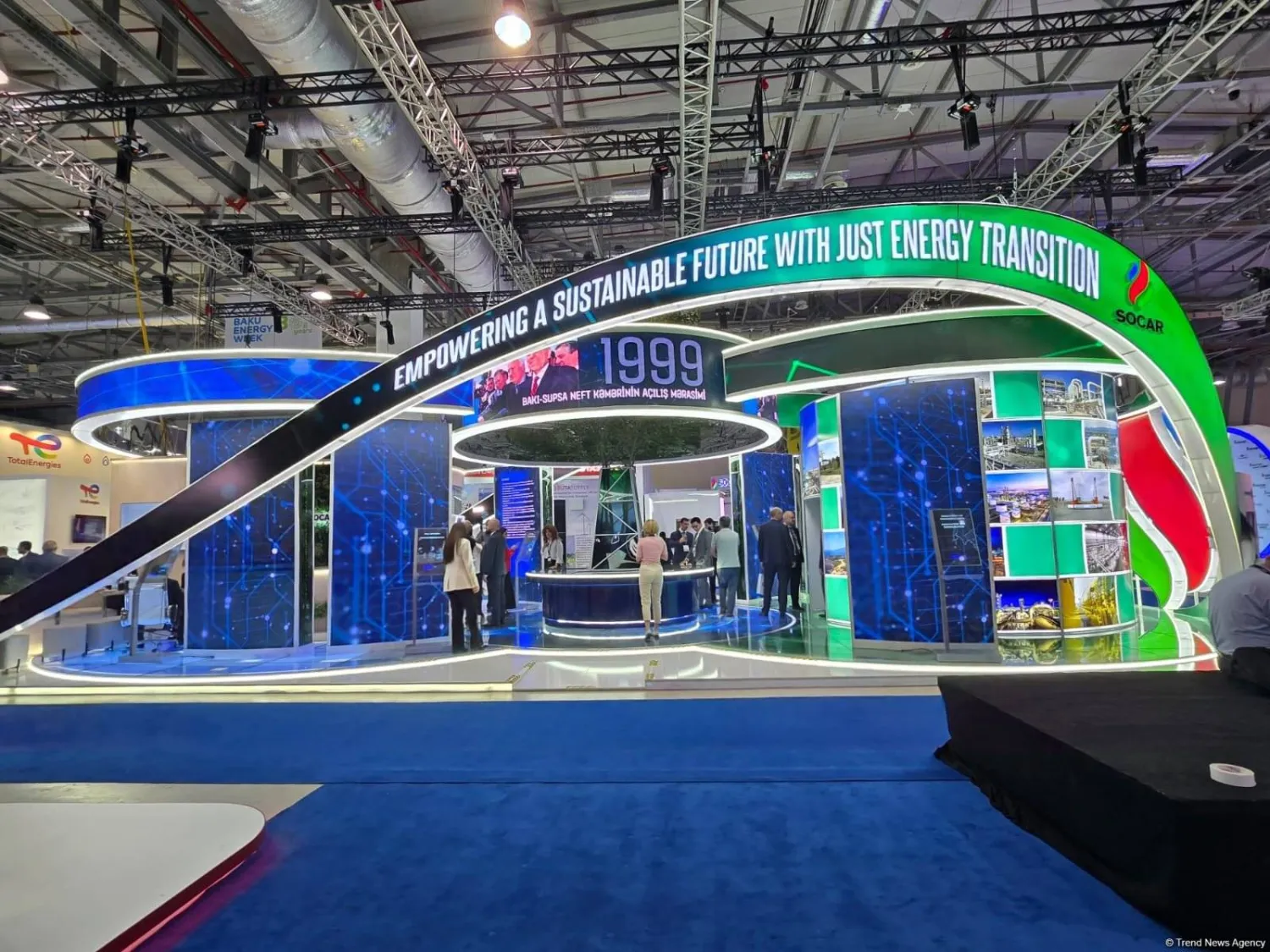أحد المعارض المصاحبة لأسبوع باكو للطاقة (إكس)
