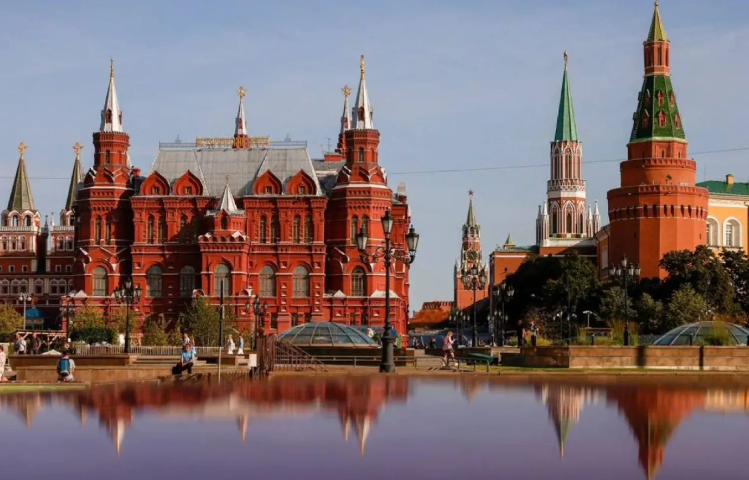 A view shows the Kremlin Wall and the State Historical Museum in central Moscow, Russia August 21, 2024. (Reuters)
