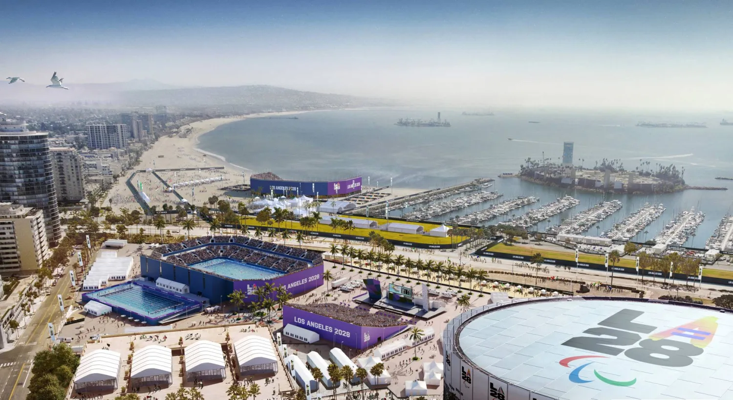 الألعاب البارالمبية ستسعى للاستفادة من الشبكة الواسعة من الملاعب الرياضية في المدينة (رويترز)