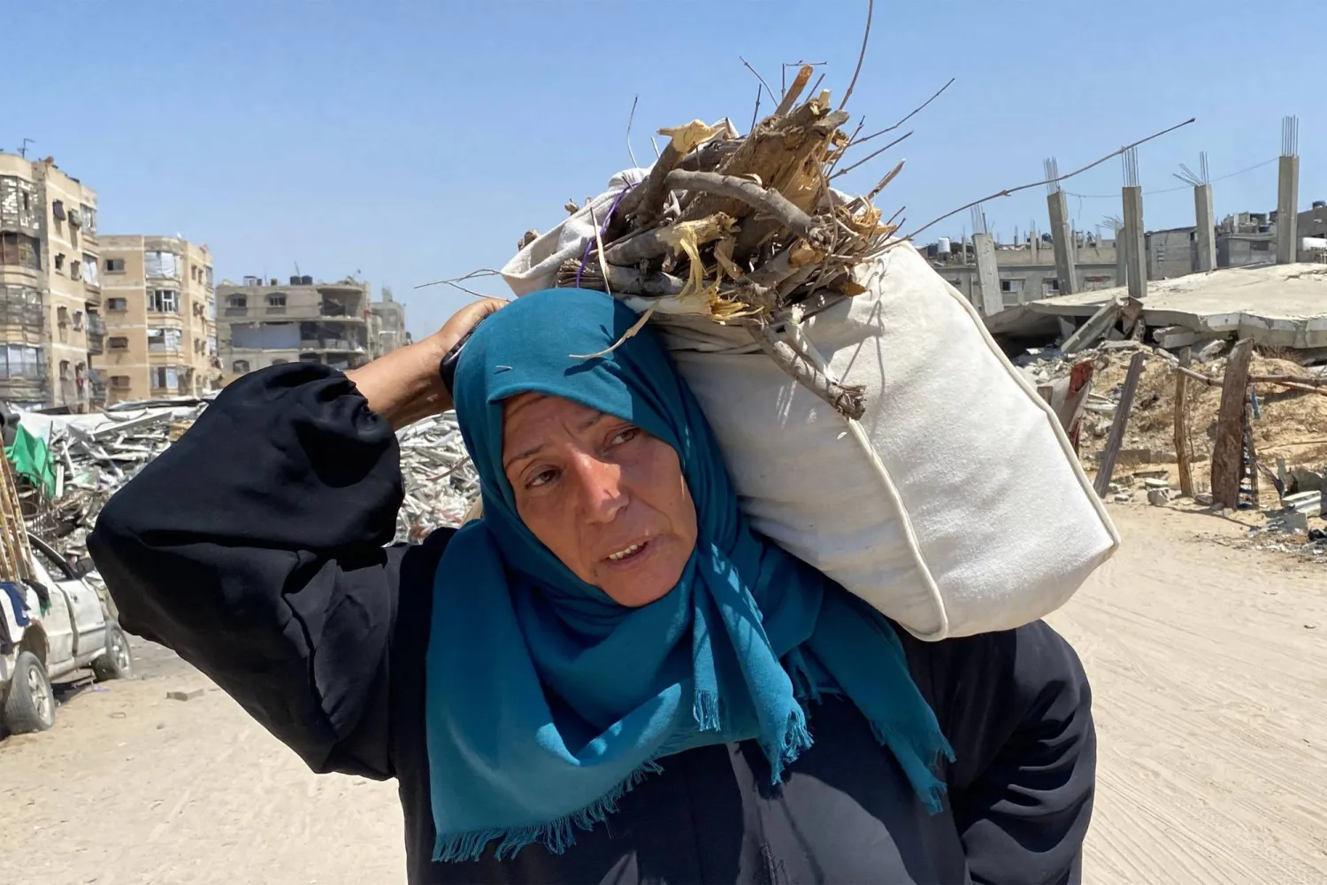 أعلن الجيش الإسرائيلي أنه يحقق في حادثة إطلاق عيارات نارية على سكان في غزة (أ.ف.ب)