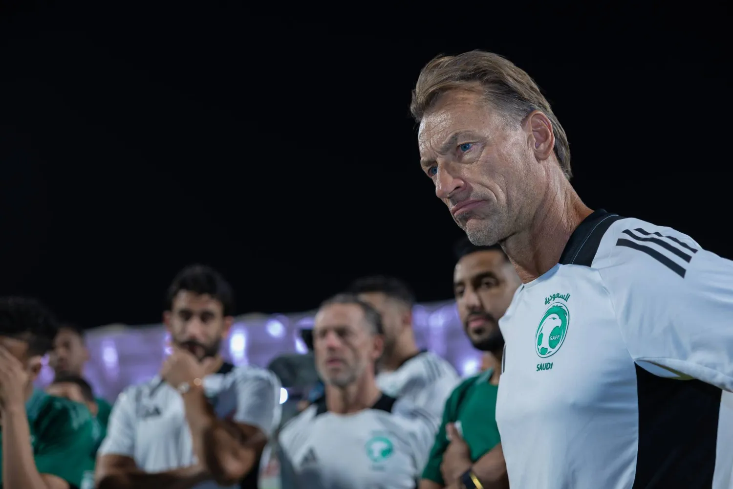 رينارد سيواجه الإعلام للحديث عن اللقاء (المنتخب السعودي) 