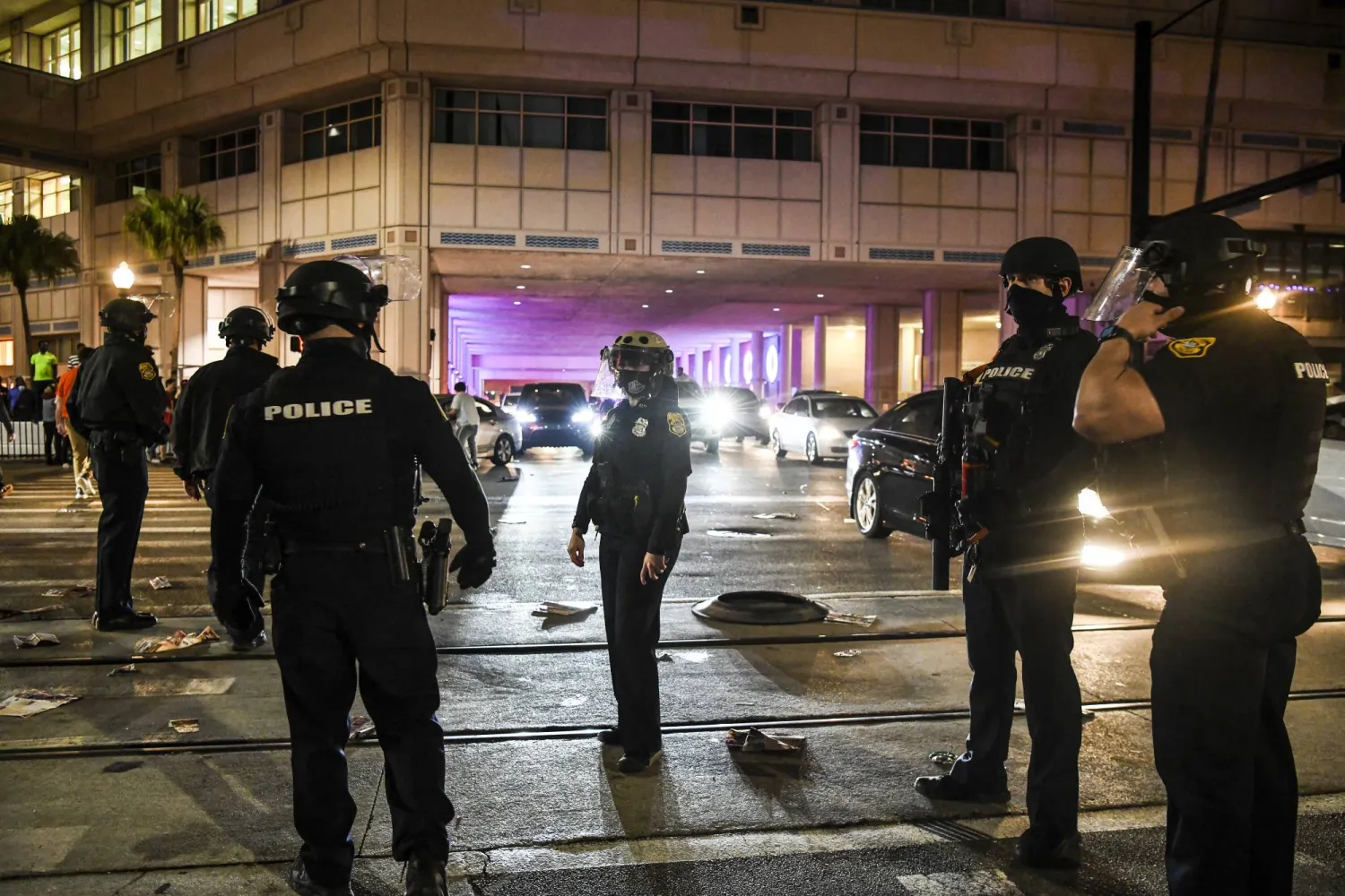 عناصر من الشرطة الأميركية (أ.ف.ب)