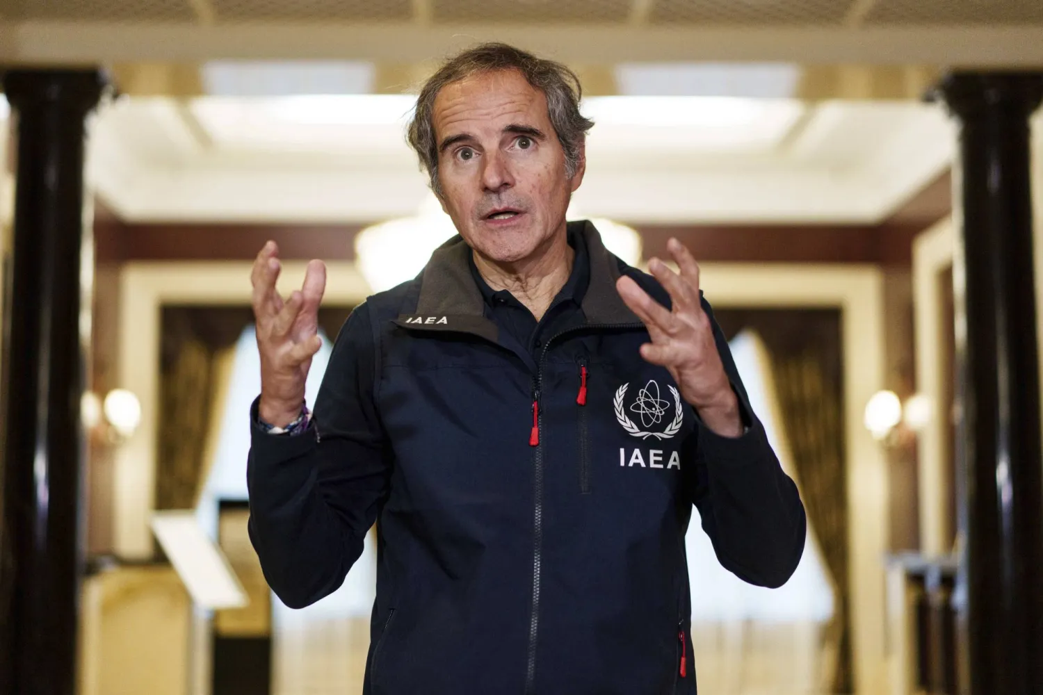 المدير العام للوكالة الدولية للطاقة الذرية رافائيل غروسي (أ.ب)