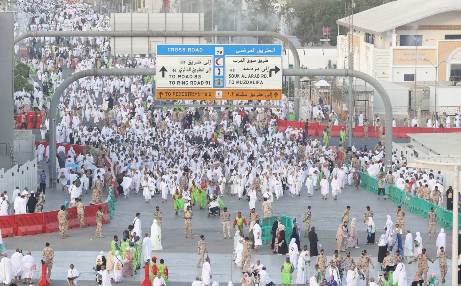 تميَّزت خطط تنقل ضيوف الرحمن بالمرونة والكفاءة (تصوير: عدنان مهدلي)