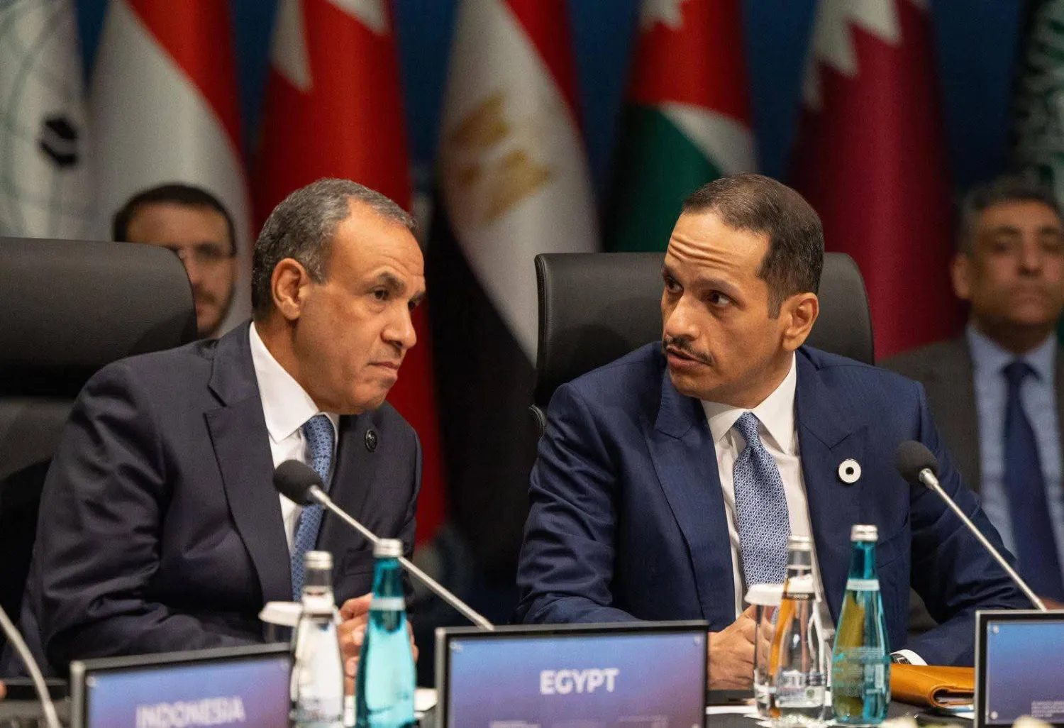وزير الخارجية المصري بدر عبد العاطي مع رئيس الوزراء وزير الخارجية القطري الشيخ محمد بن عبد الرحمن آل ثاني خلال اجتماع سابق حول غزة بـ«منتدى أنطاليا» (الخارجية المصرية)