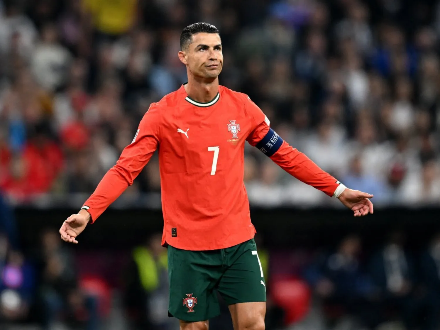 رونالدو حسم الجدل أخيرا بشأن مشاركته في مونديال الأندية (رويترز)