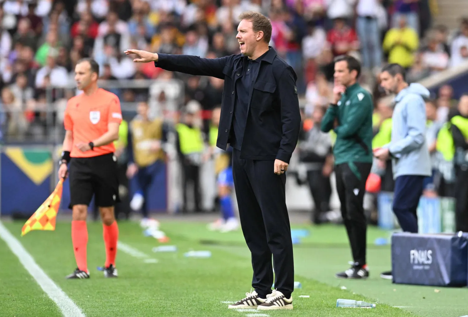 يوليان ناغلسمان (أ.ف.ب)