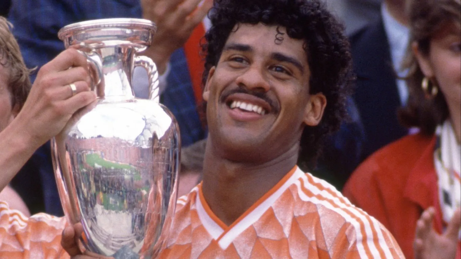 فرانك رايكارد (رويترز)