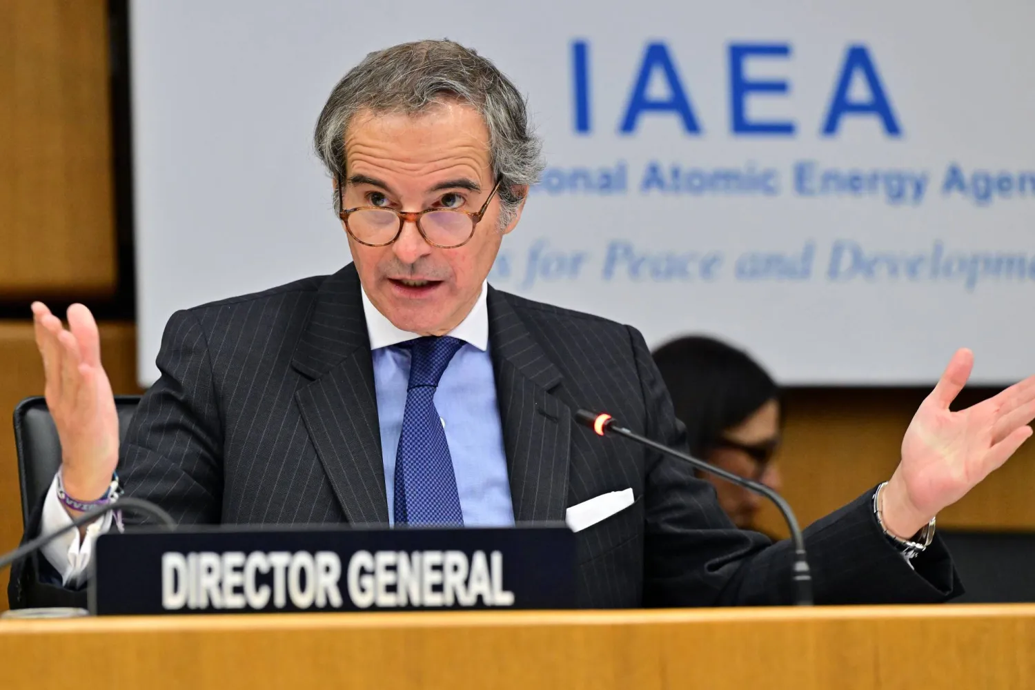 صورة نشرها موقع الوكالة الدولية للطاقة الذرية من خطاب غروسي في بداية اجتماع مجلس المحافظين في فيينا اليوم