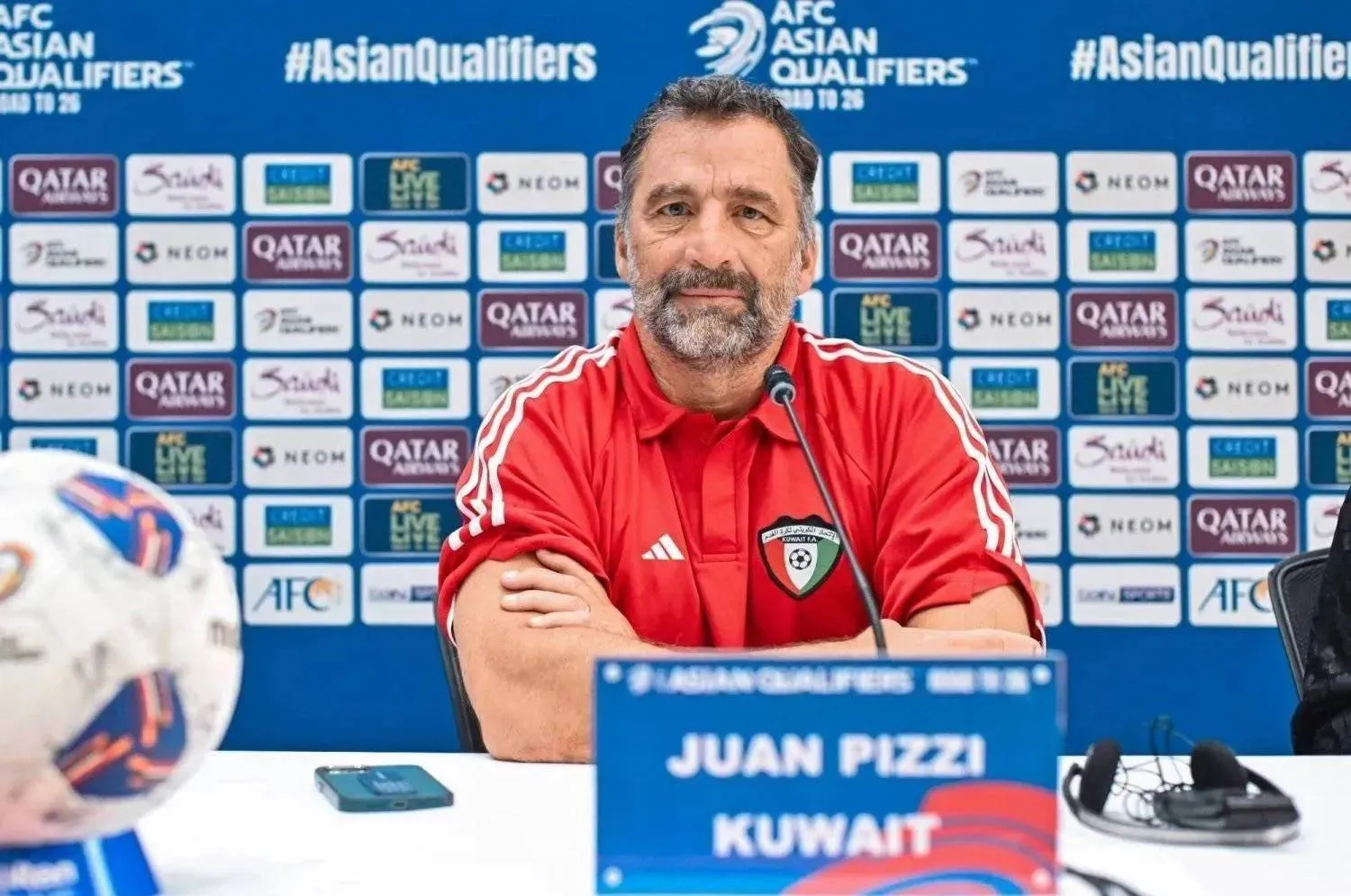 خوان أنطونيو بيتزي (رويترز)