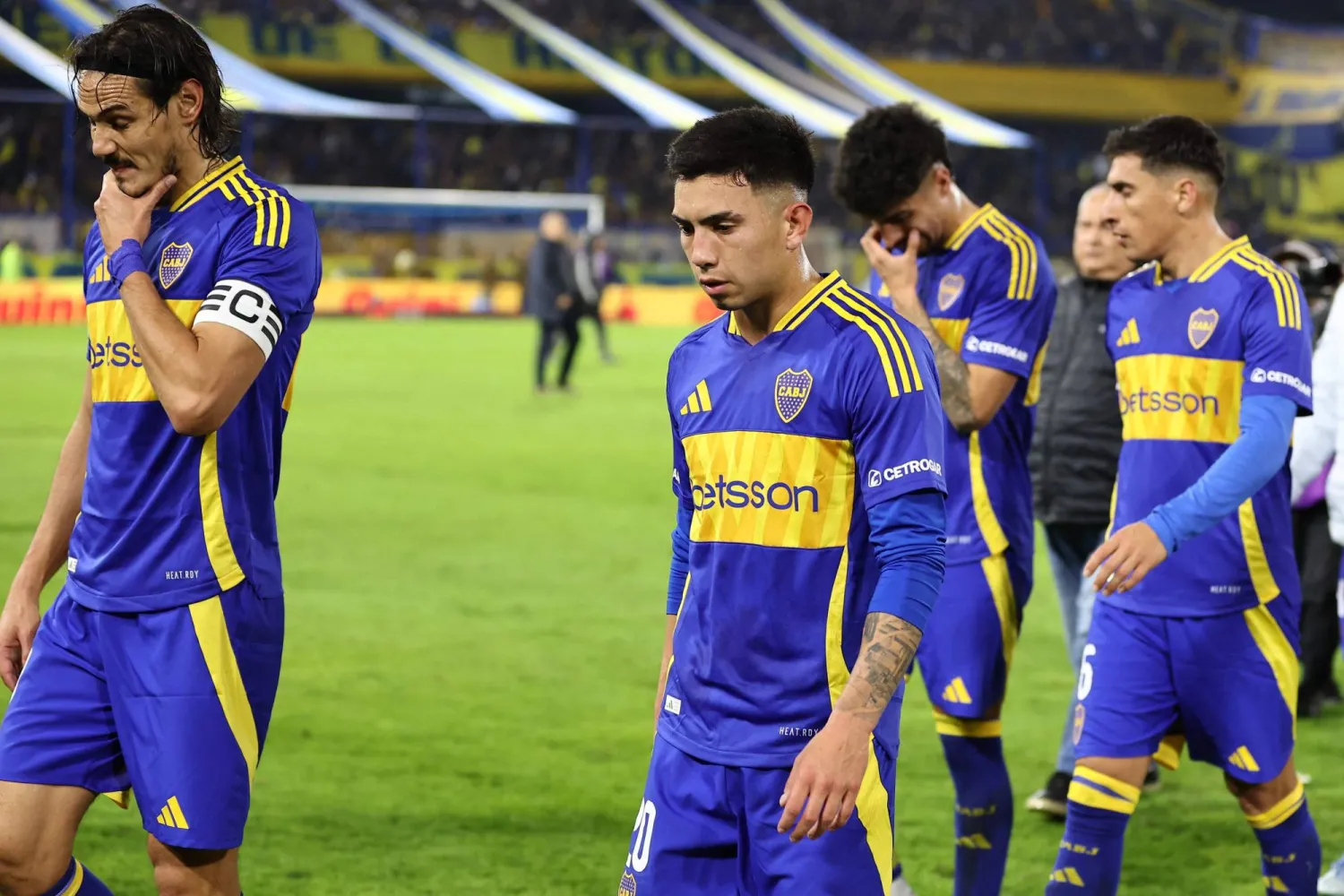 بوكا جونيورز يستعد لمونديال الأندية بقيادة نجمه كافاني (أ.ف.ب)