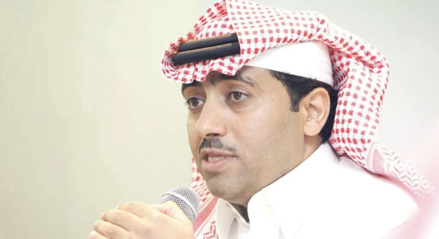 مصادر: «منصب جديد» ينتظر محمد الناصر في الشباب