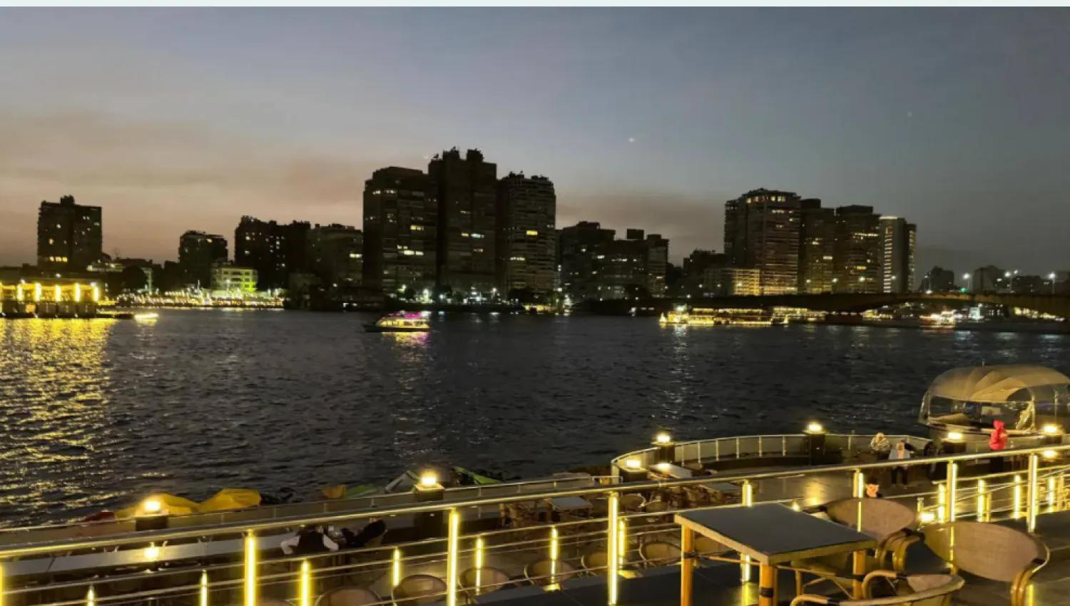 بنايات على نيل القاهرة (الشرق الأوسط)