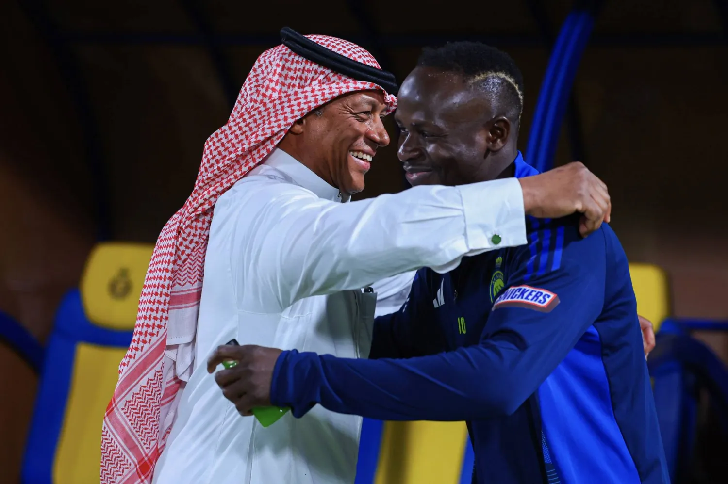 علاقة الجمعان بالنصر انتهت بفسخ عقده من جانب النادي (نادي النصر) 