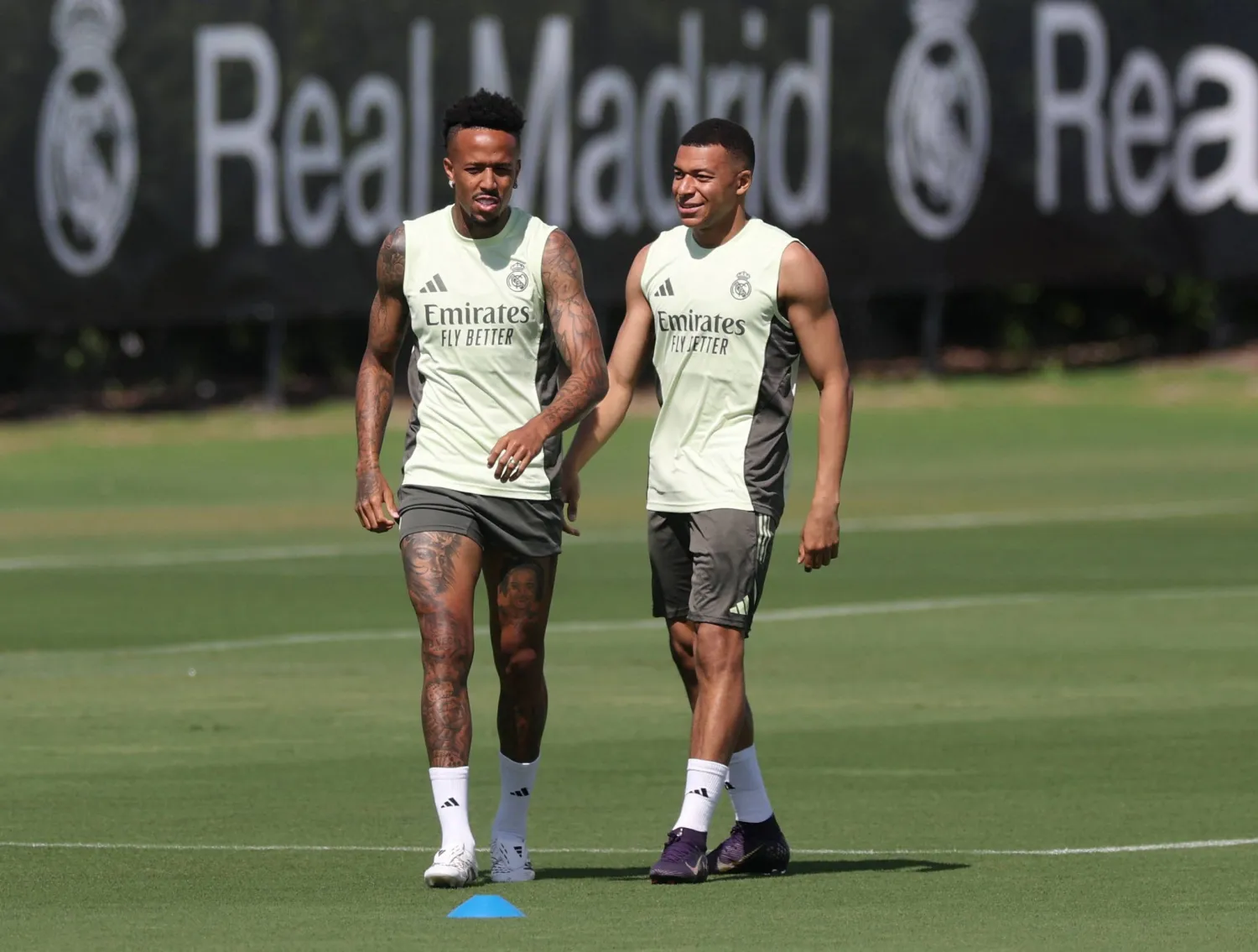 مبابي الوحيد الذي لم يوجد في التدريب الأخير لريال مدريد (رويترز)