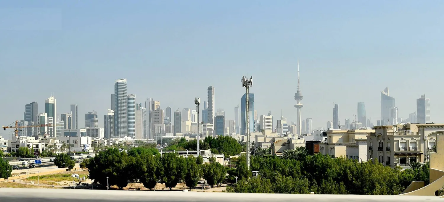 عزت «الإحصاء» ارتفاع التضخم إلى الزيادة في أسعار المواد الغذائية والصحة والملبوسات والتعليم (كونا)