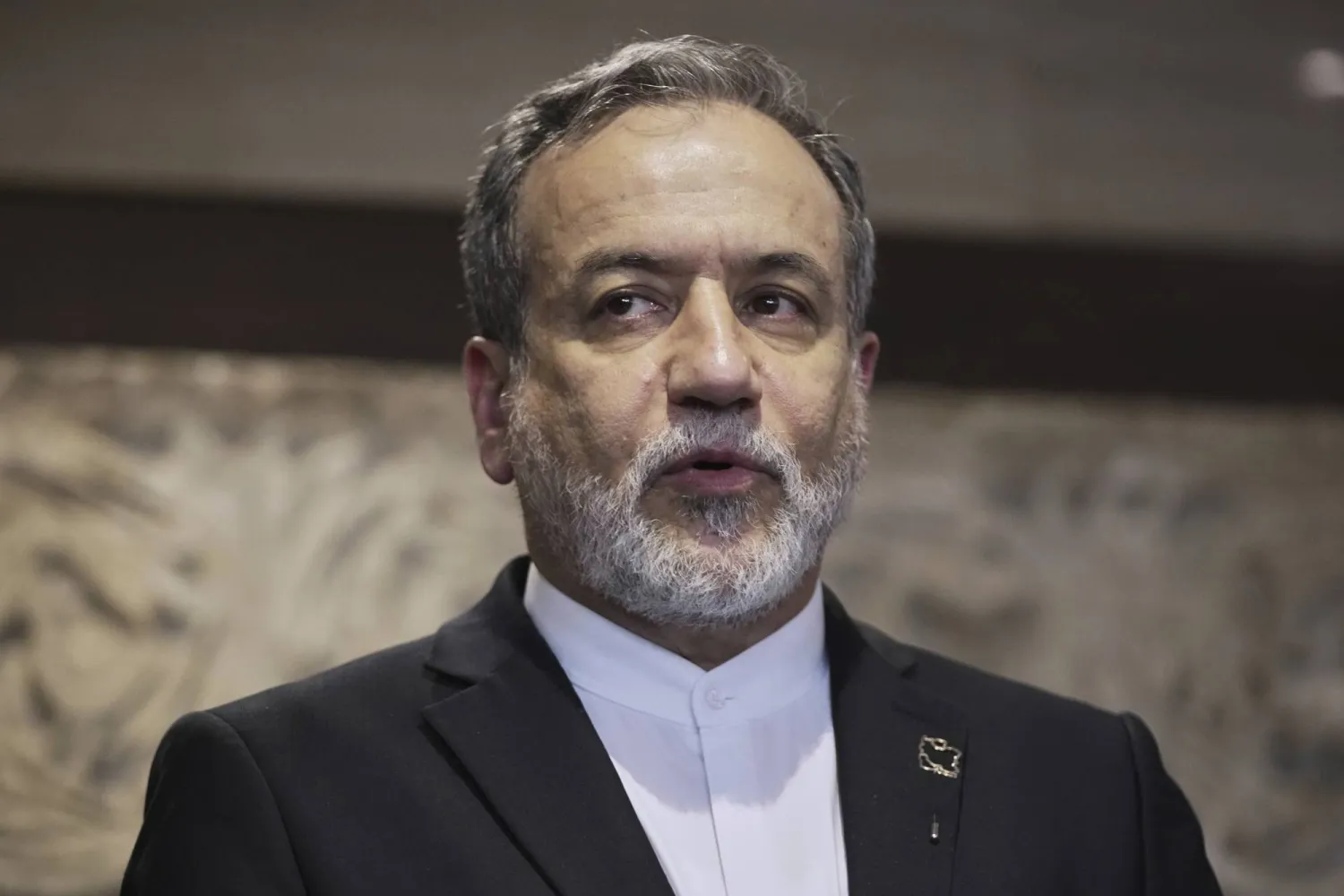 وزير الخارجية الإيراني عباس عراقجي (أ.ب)
