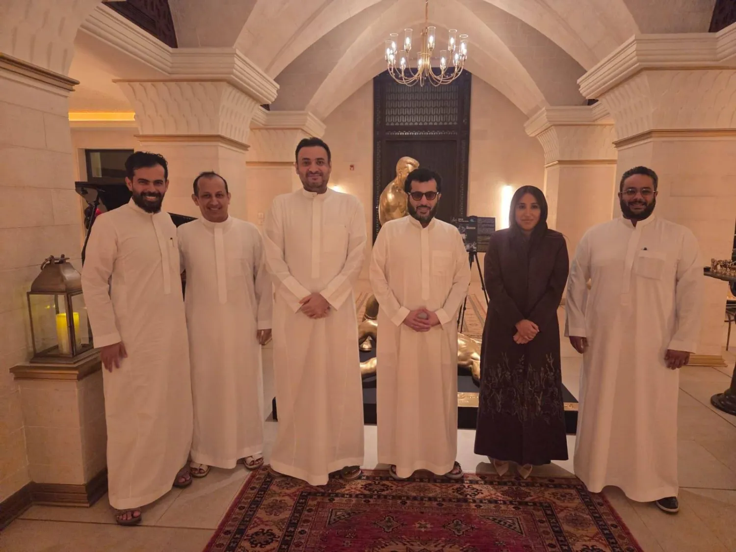 آل الشيخ قال إنه شاهد أموراً إيجابية كثيرة خلال الاجتماع (الشرق الأوسط)