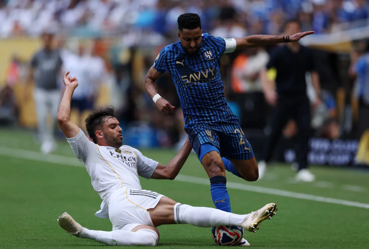 من مواجهة الهلال الأخيرة أمام الريال (أ.ف.ب)