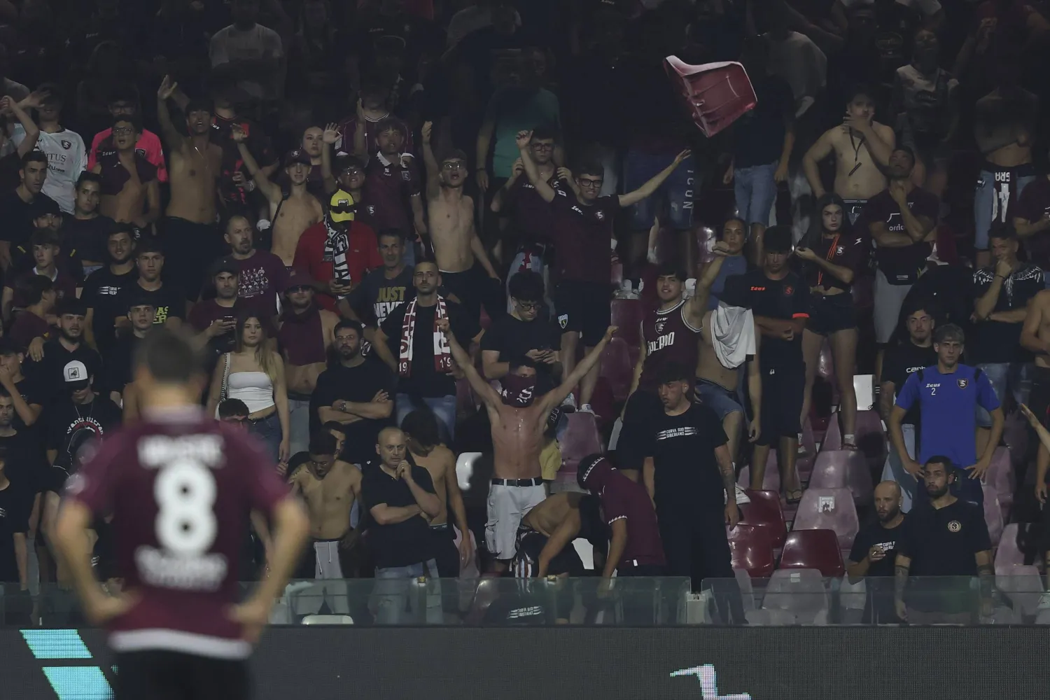 ألغيت مباراة سالرنيتانا وضيفه سامبدوريا في إياب ملحق الهبوط (أ.ب)