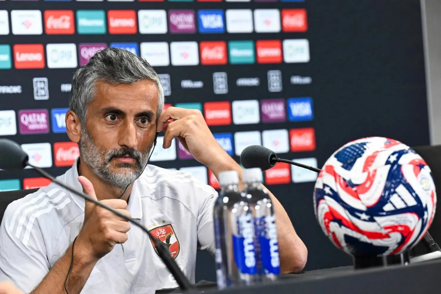 خوسيه ريبيرو مدرب الأهلي المصري (أ.ف.ب) 